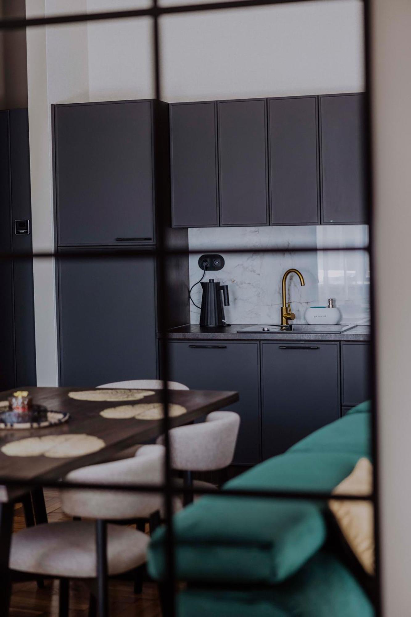 Crown Pearl - Wonderful Apartment, 110Scm, 4 Rooms Kraków Zewnętrze zdjęcie
