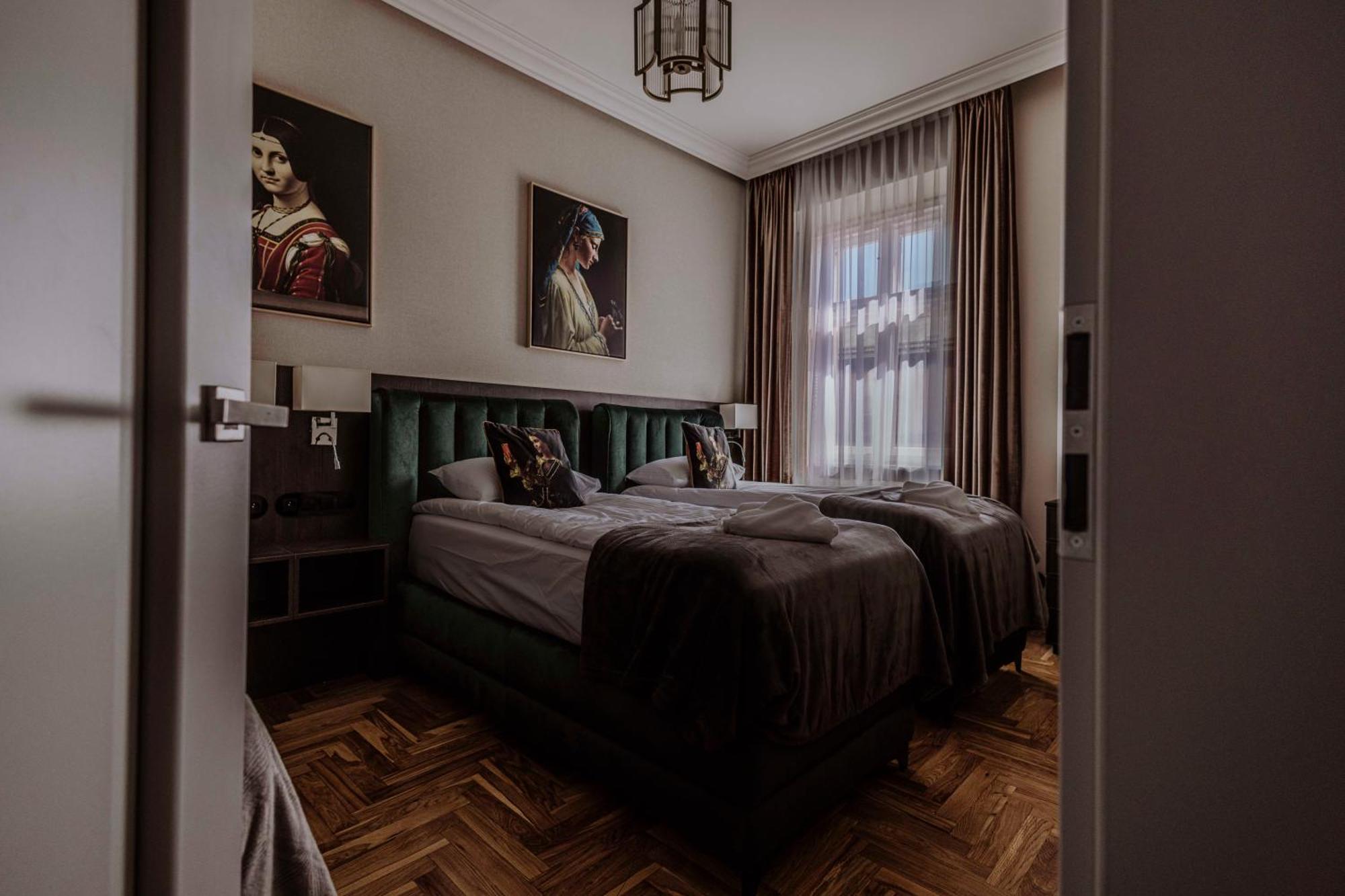 Crown Pearl - Wonderful Apartment, 110Scm, 4 Rooms Kraków Zewnętrze zdjęcie