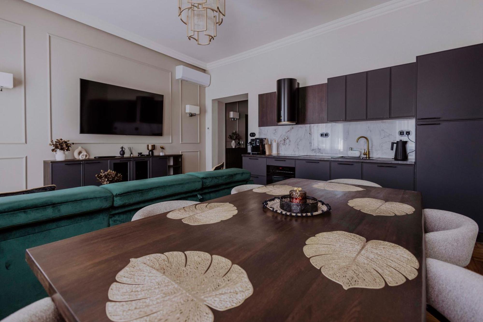 Crown Pearl - Wonderful Apartment, 110Scm, 4 Rooms Kraków Zewnętrze zdjęcie