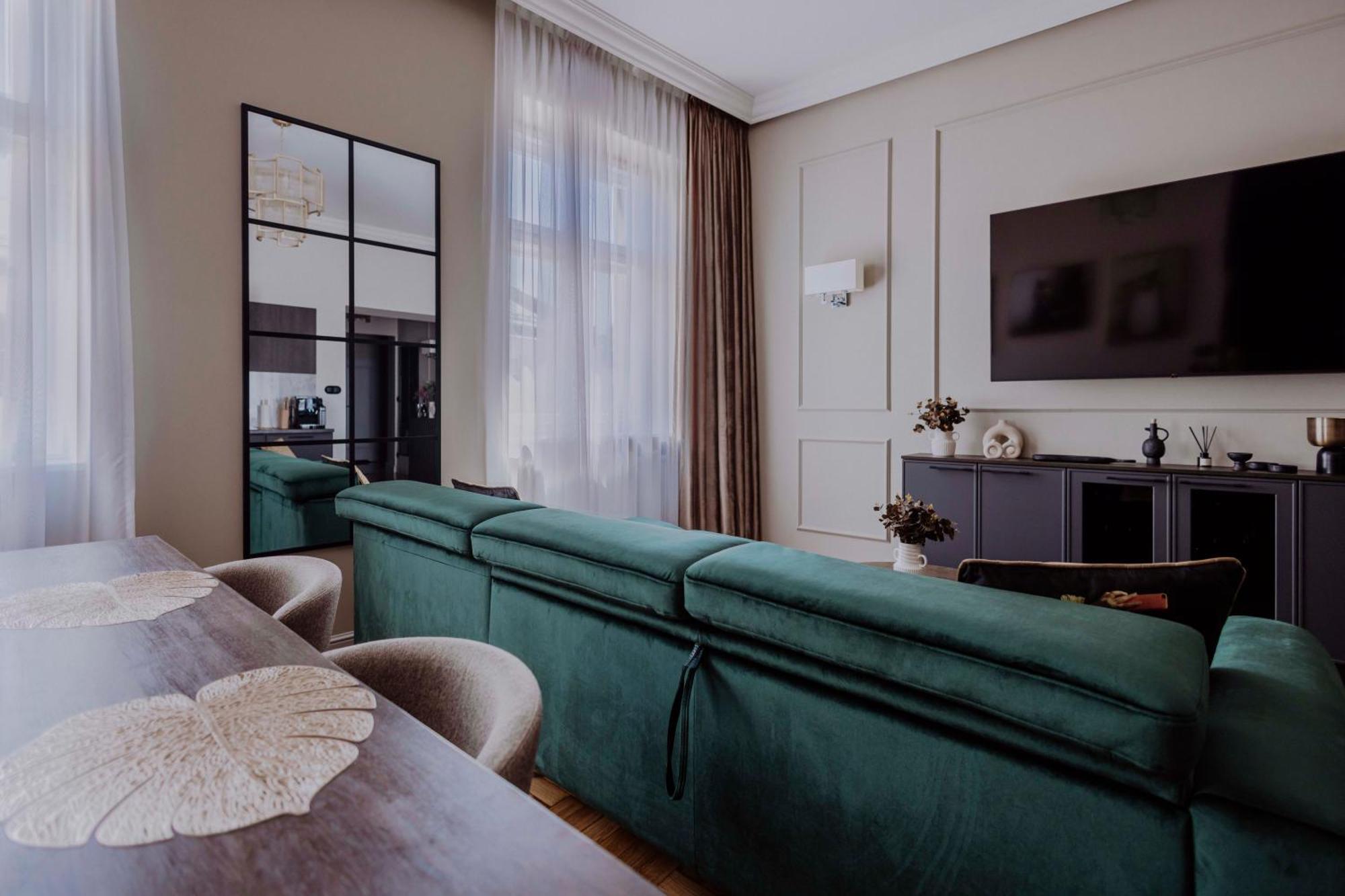 Crown Pearl - Wonderful Apartment, 110Scm, 4 Rooms Kraków Zewnętrze zdjęcie